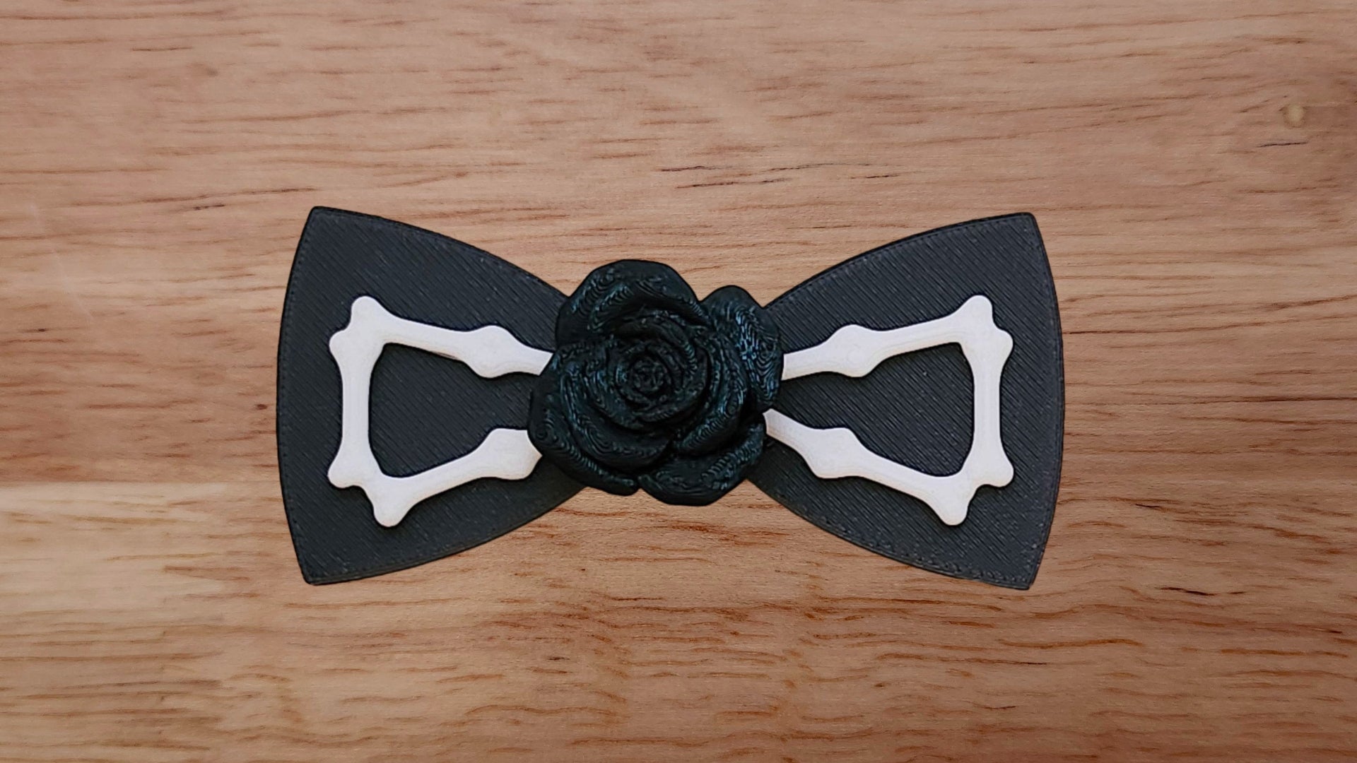 Rose Base with Bones Brim and Solid Back