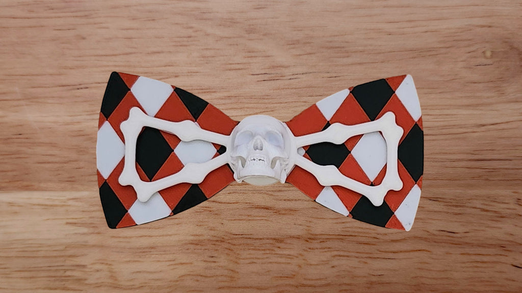Skull base with Bones Brim and Harlequin Back