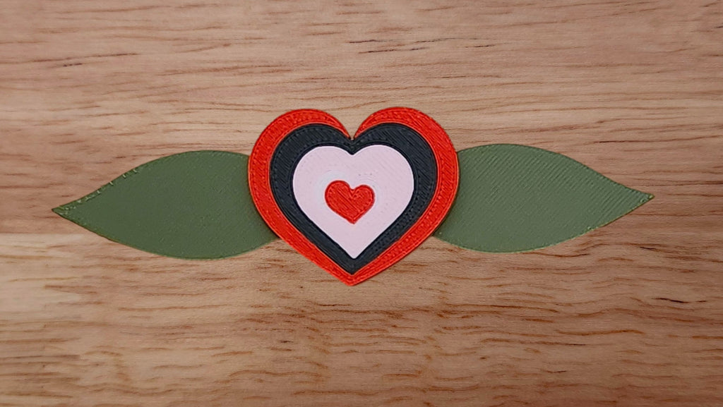 Fancy Heart Base with Two Leaves Brim (Flip Side)