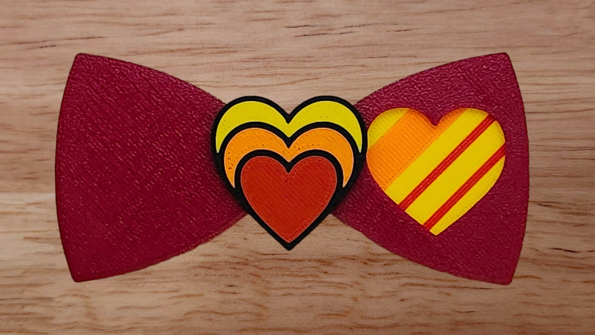 Three Heart Base with Heart Hole Brim and Wrapping Paper Back