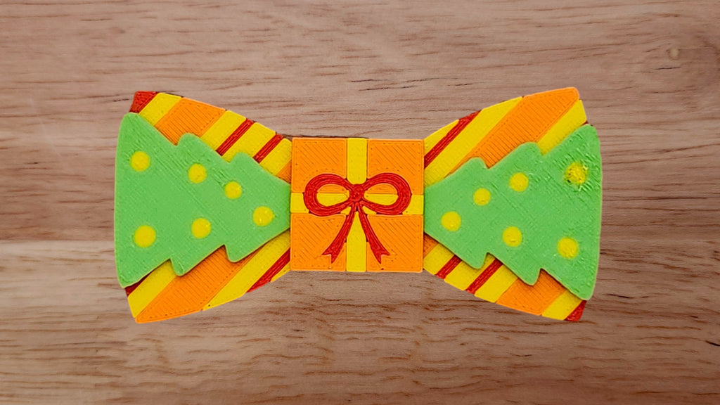 Gift Base with Tree/Christmas Tree Brim and Wrapping Paper Back
