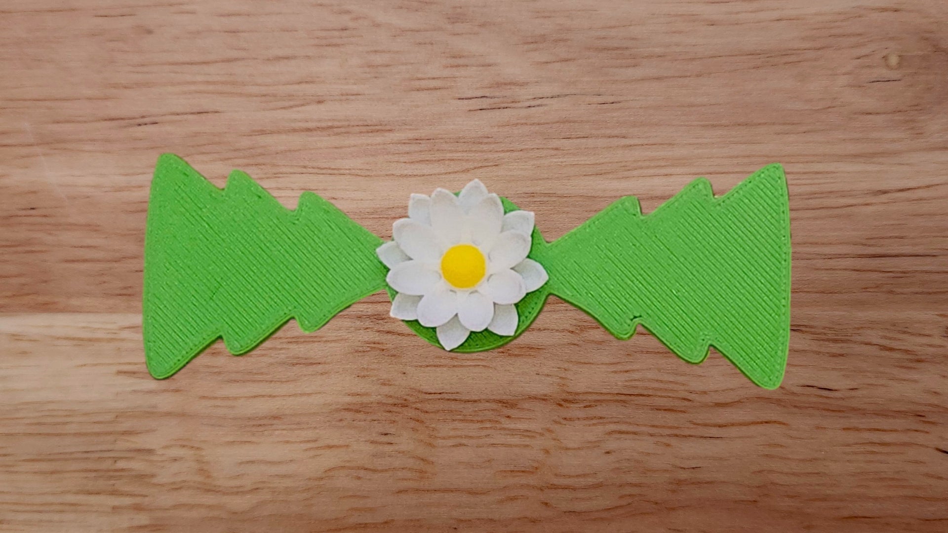 Lotus 3D Base with Tree/Christmas Tree Brim
