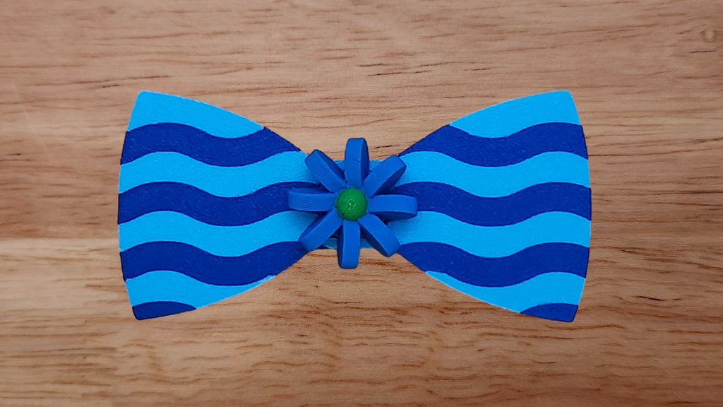 Simple 3D Flower Base with Wave Back