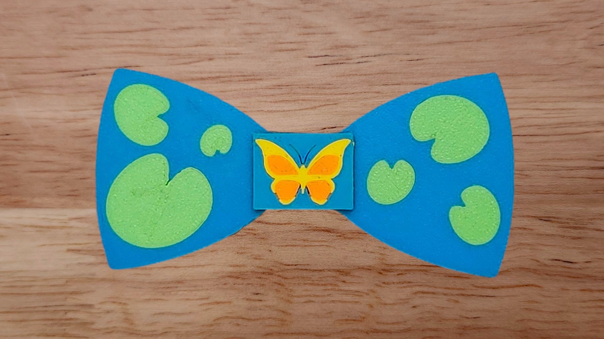 Butterfly Base with Lily Pad Pond Back