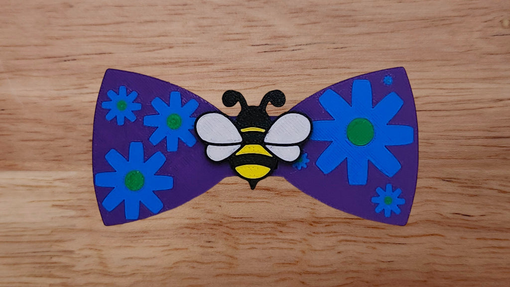Bee Base with Simple Flower Back