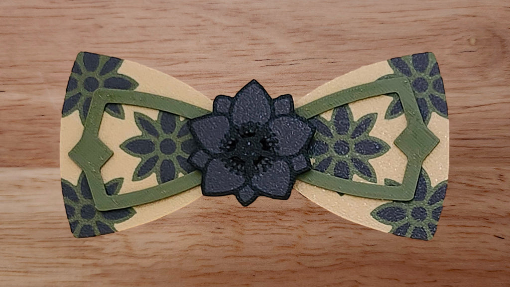 Lotus Flat Base with Diamond Tip Brim and Flower Wallpaper Back