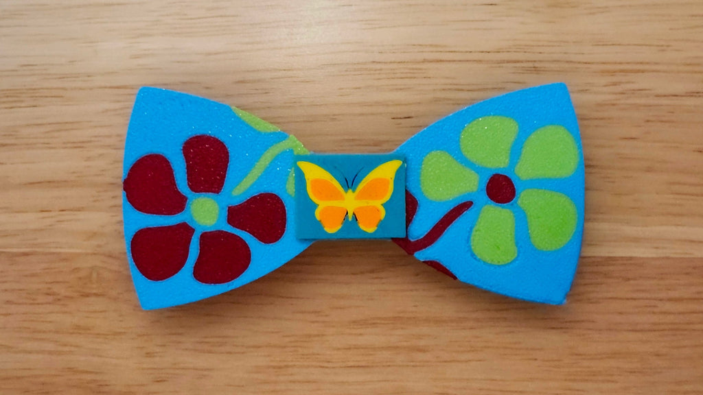 Butterfly Base with Opposite Flowers Back