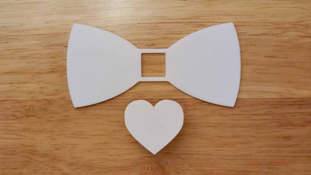 Bespoke It Yourself/Solid White Heart Base Set undecorated, pieces shown separately