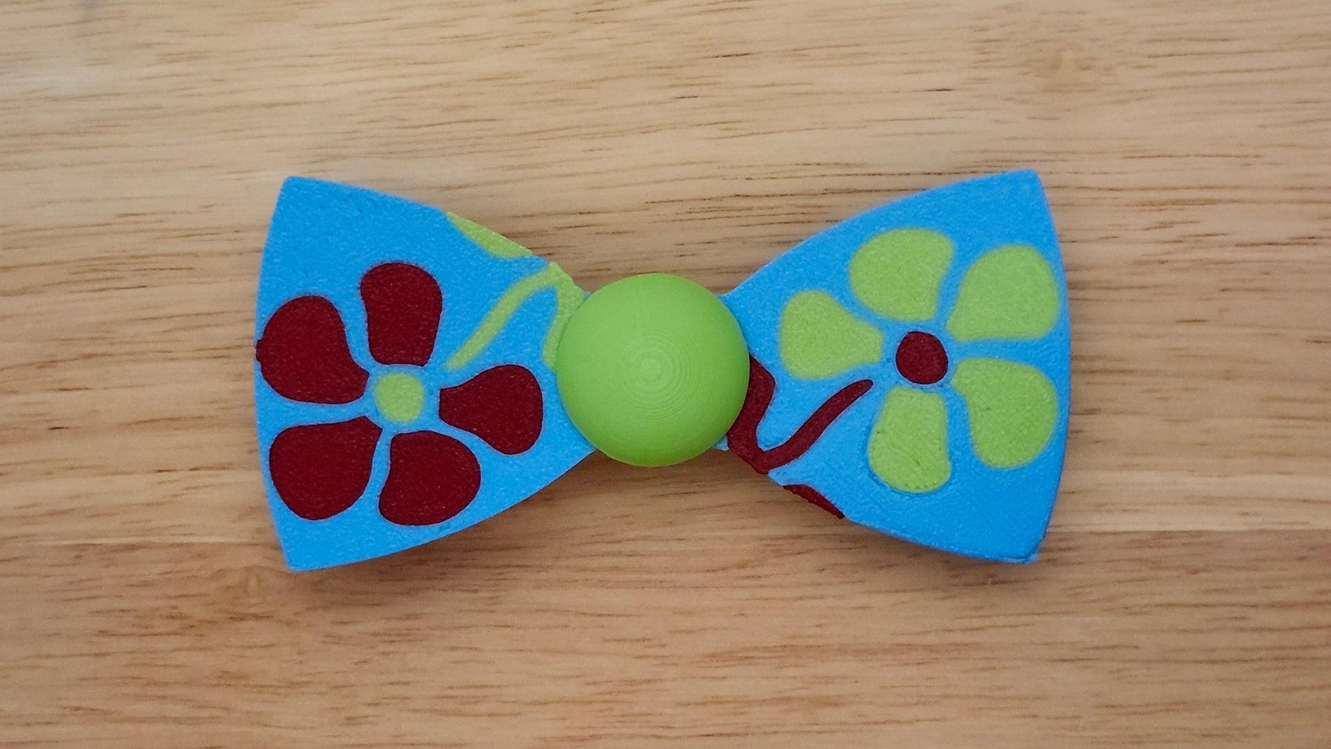 Bespoke It Yourself/Solid Round Base with Opposite Flower Back