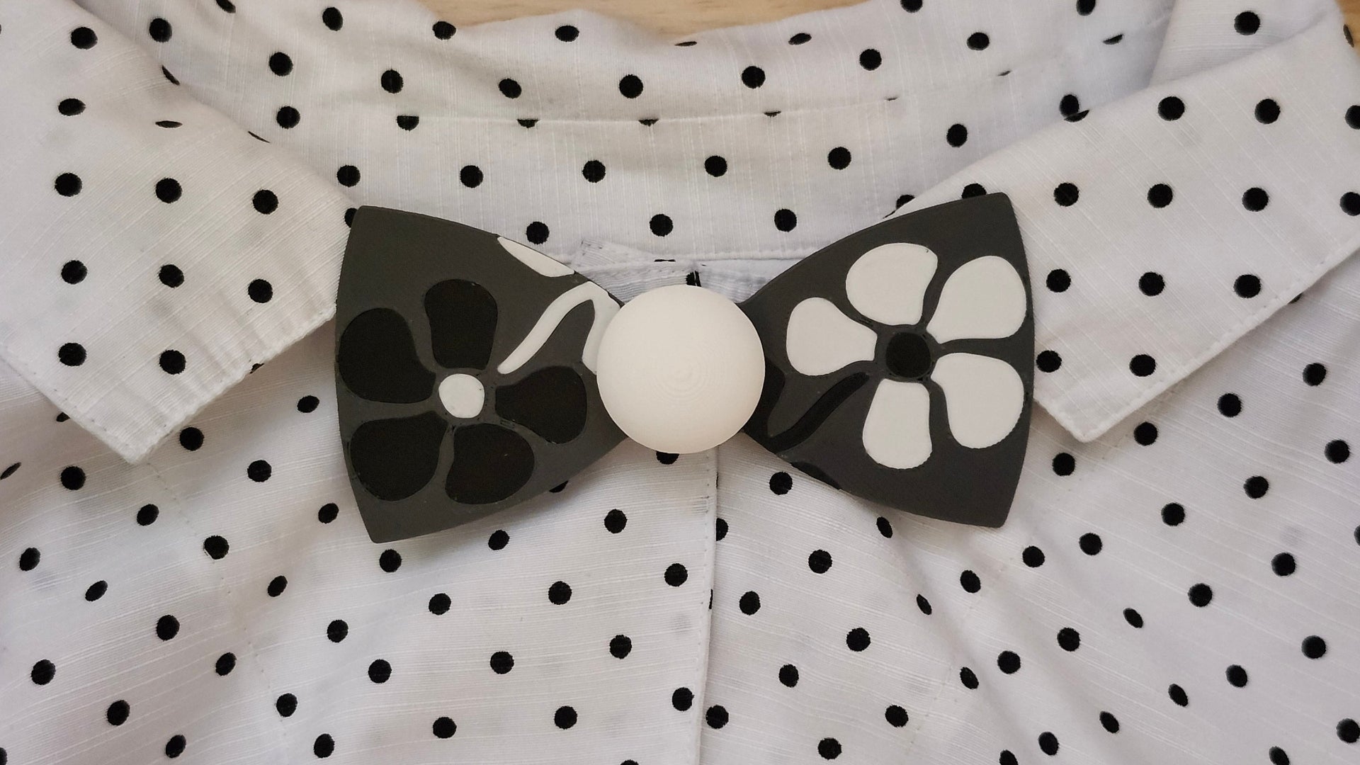 No Top Button Adapter With Pin on shirt with no button wearing a Bespoke It Yourself/Solid Round Base with Opposite Flowers Back