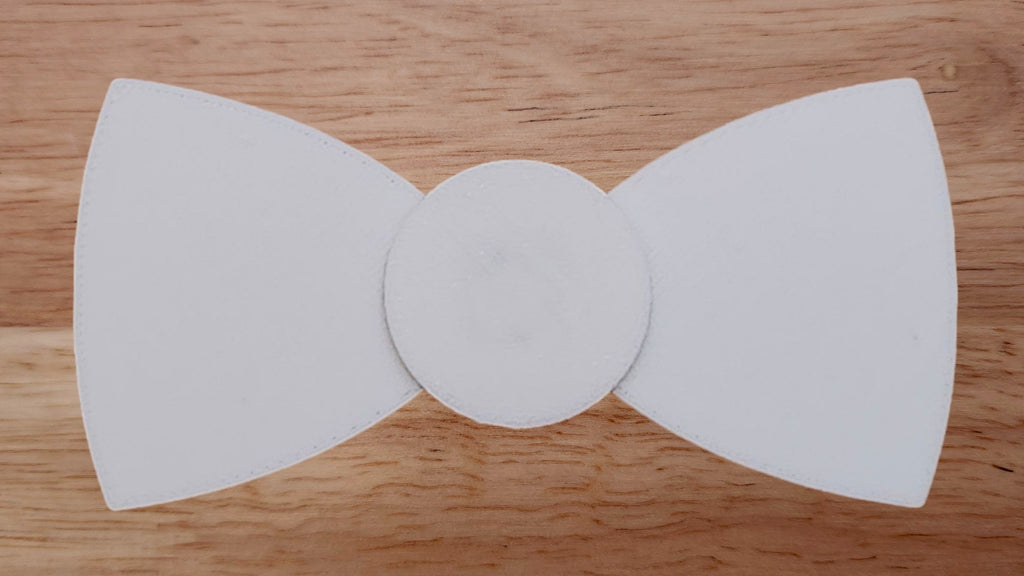 Bespoke It Yourself/Solid White Circle Base Set undecorated, pieces shown assembled. 