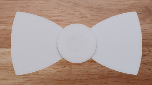 Bespoke It Yourself/Solid White Circle Base Set undecorated, pieces shown assembled. 
